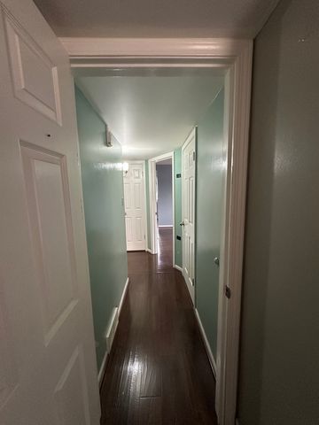 18559 Escanaba Avenue 305, Lansing, IL 60438