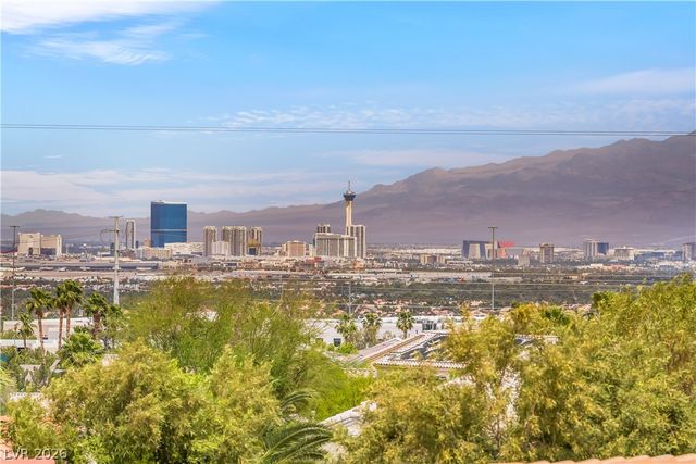 2528 Citrus Garden Circle, Henderson, NV 89052