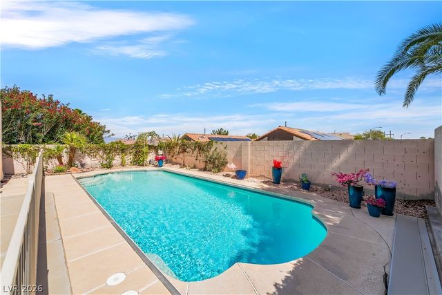 2528 Citrus Garden Circle, Henderson, NV 89052