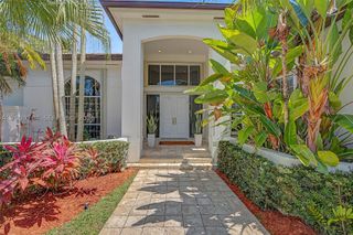 6721 SW 140th St, Palmetto Bay, FL 33158