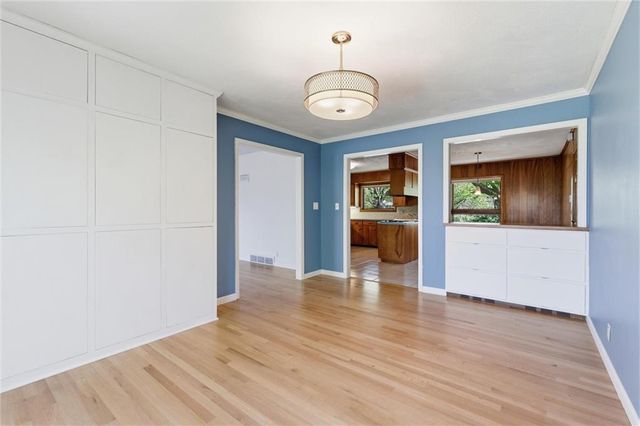 2400 Orchard Lane, Lawrence, KS 66049