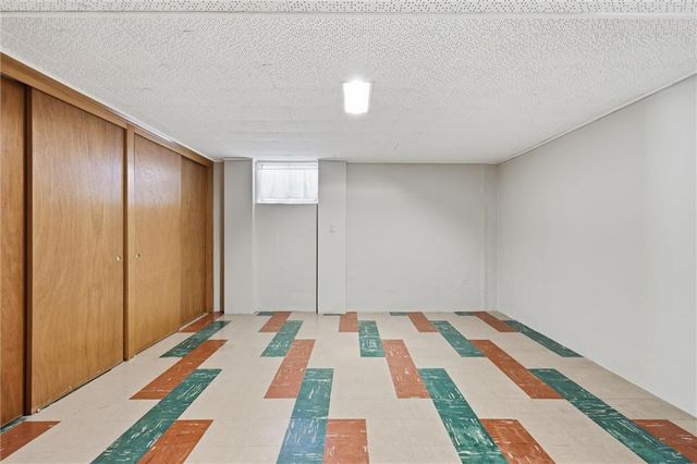 2400 Orchard Lane, Lawrence, KS 66049