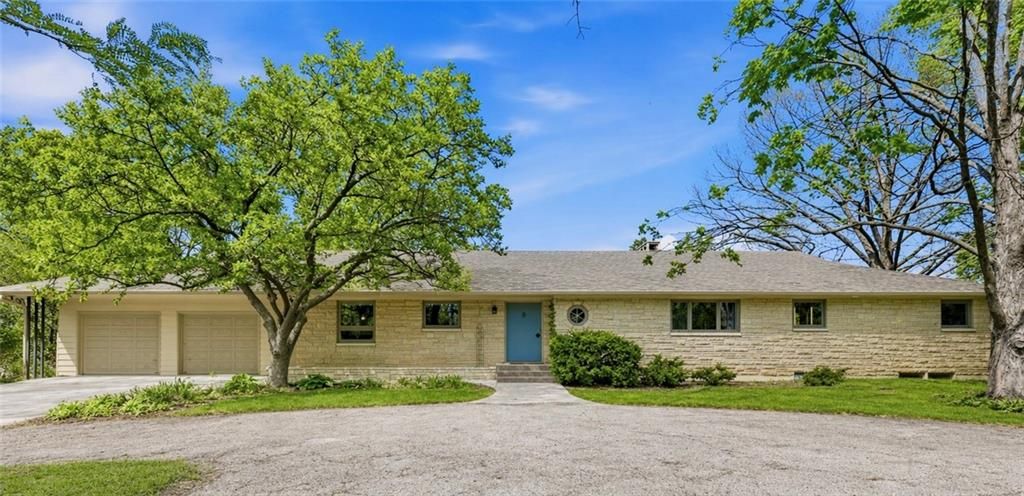 2400 Orchard Lane, Lawrence, KS 66049
