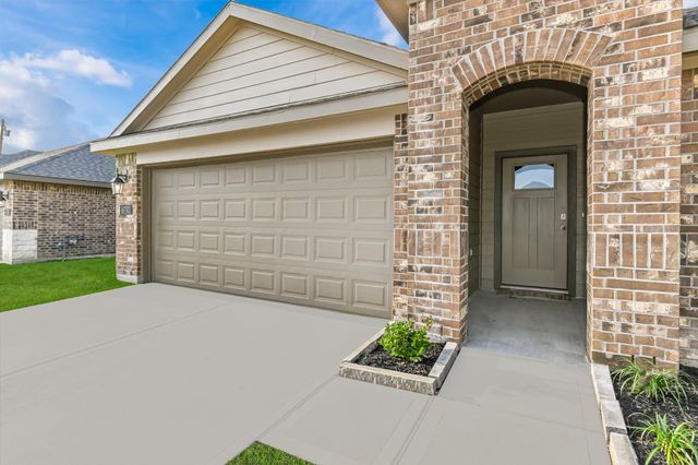 6730 Kayla Street, Beaumont, TX 77708