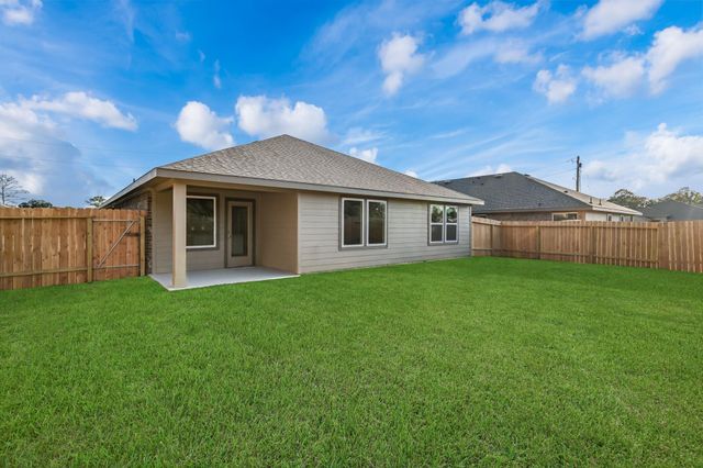 6730 Kayla Street, Beaumont, TX 77708