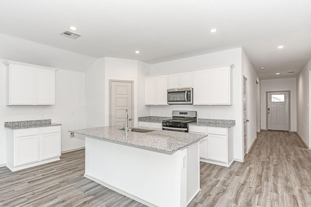 6730 Kayla Street, Beaumont, TX 77708