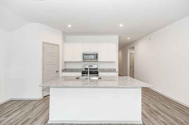 6730 Kayla Street, Beaumont, TX 77708
