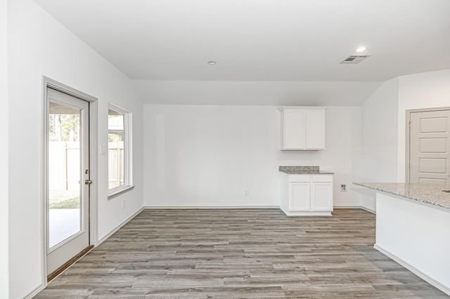 6730 Kayla Street, Beaumont, TX 77708