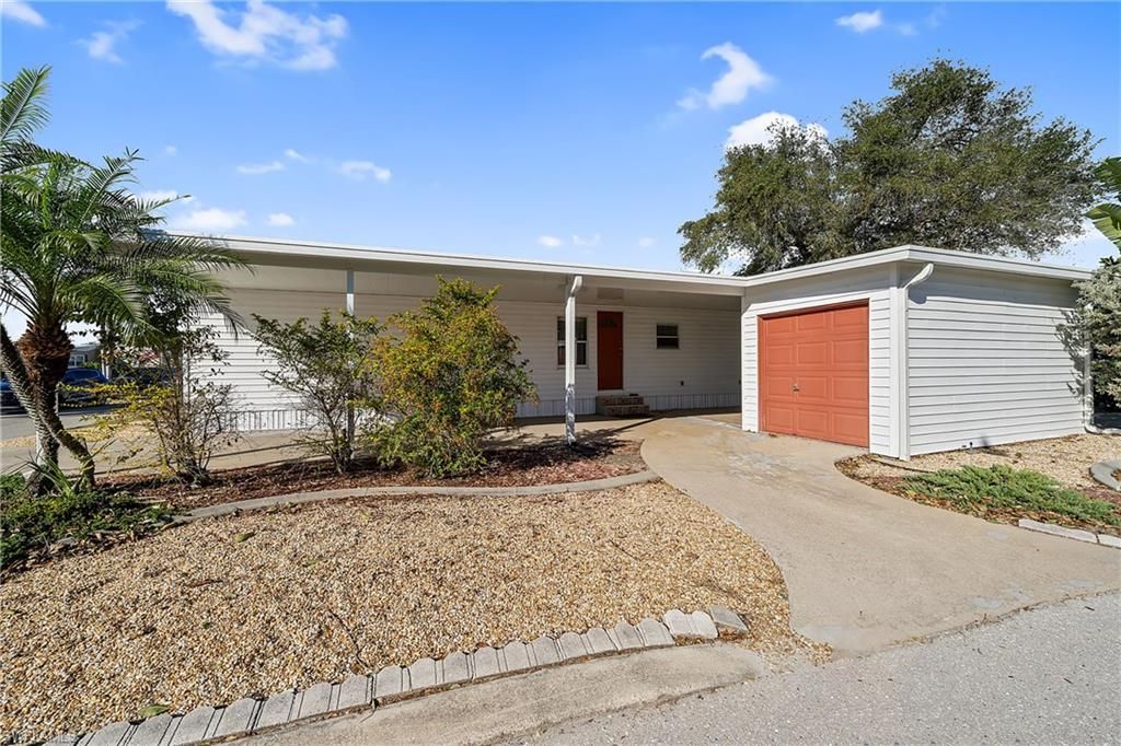 274 Boros DR, NORTH FORT MYERS, FL 33903 — photo 2