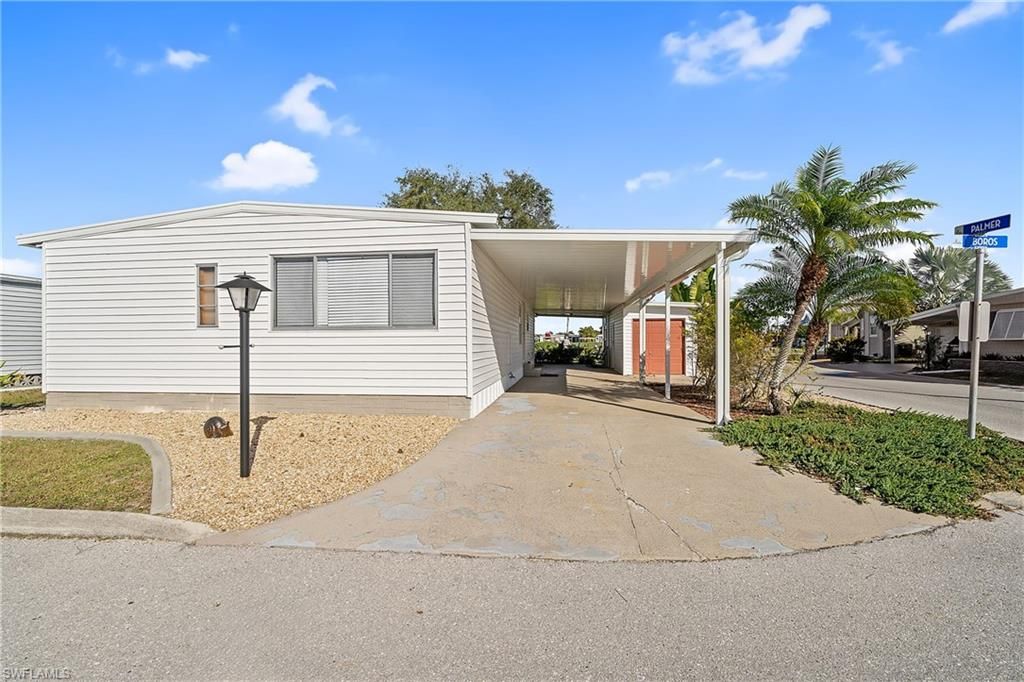 274 Boros DR, NORTH FORT MYERS, FL 33903 — photo 3