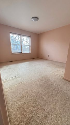 25 Janet Circle F, Bridgeport, CT 06606