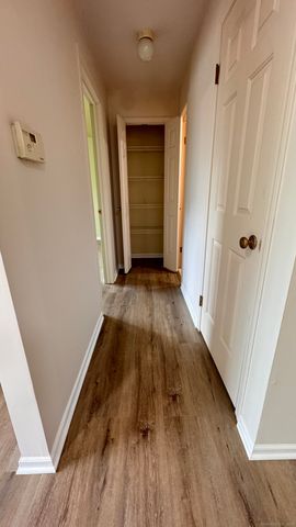 25 Janet Circle F, Bridgeport, CT 06606