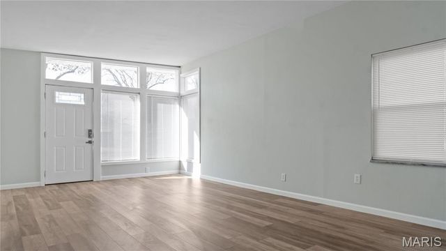 7331 Wayne Avenue, University City, MO 63130