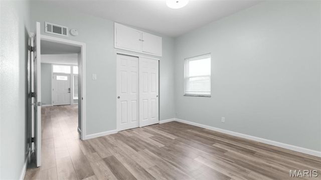 7331 Wayne Avenue, University City, MO 63130