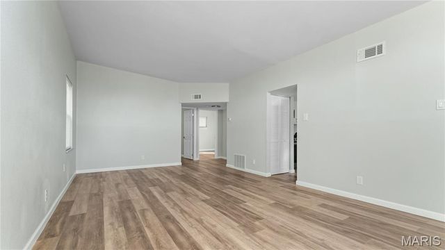 7331 Wayne Avenue, University City, MO 63130