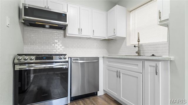 7331 Wayne Avenue, University City, MO 63130