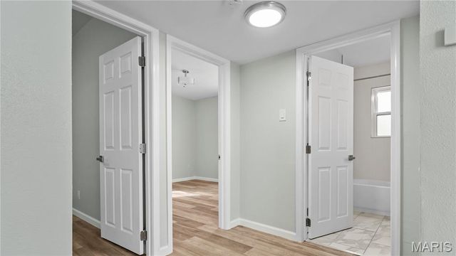 7331 Wayne Avenue, University City, MO 63130