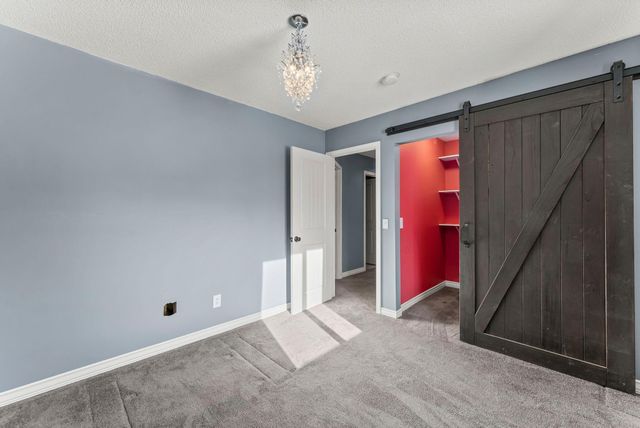 213 Summerfield Lane, Waverly, MN 55390