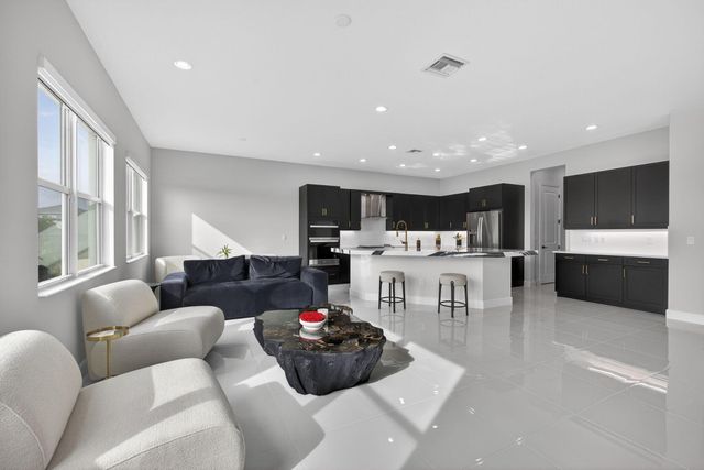 14052 Spruce Pine Drive, The Acreage, FL 33470