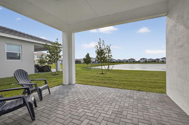 14052 Spruce Pine Drive, The Acreage, FL 33470