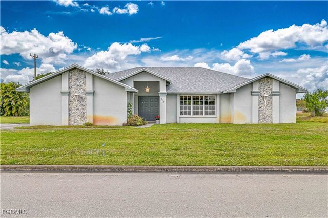 208 Danby RD, Lehigh Acres, FL 33936