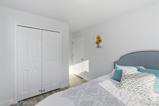 2424 Fisher Road, Howell, MI 48855