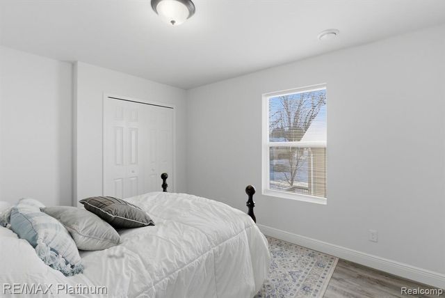 2424 Fisher Road, Howell, MI 48855