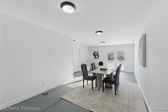 2424 Fisher Road, Howell, MI 48855