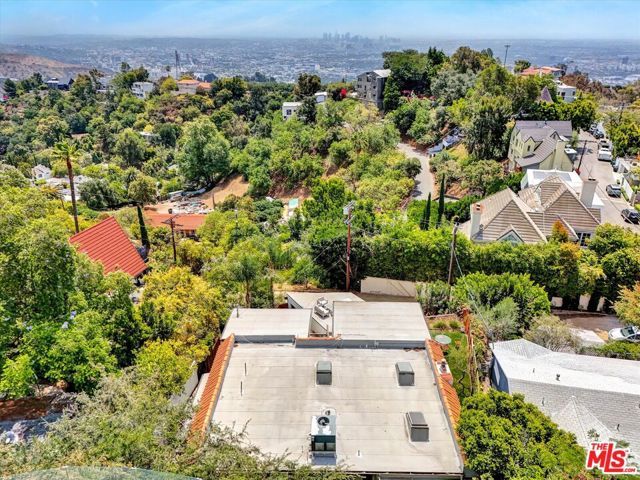 2007 Barcelona Drive, Los Angeles, CA 90046