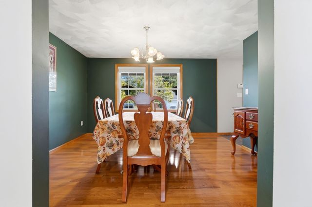 43 Calumet St, Salem, MA 01970