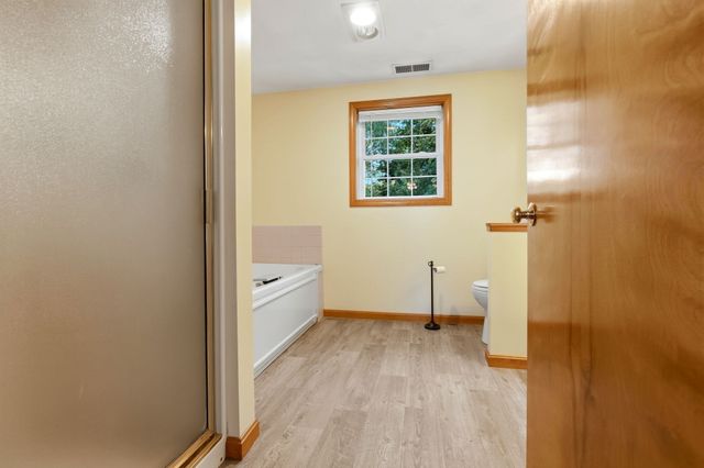 43 Calumet St, Salem, MA 01970
