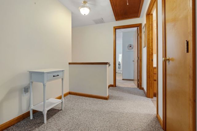 43 Calumet St, Salem, MA 01970