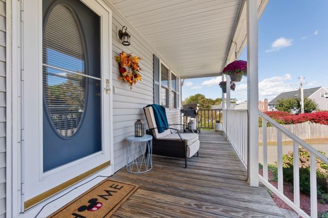 43 Calumet St, Salem, MA 01970