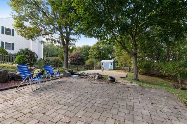 43 Calumet St, Salem, MA 01970