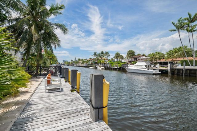 325 Coconut Isle Drive, Fort Lauderdale, FL 33301
