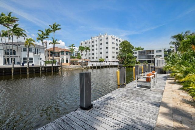 325 Coconut Isle Drive, Fort Lauderdale, FL 33301