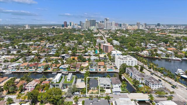 325 Coconut Isle Drive, Fort Lauderdale, FL 33301