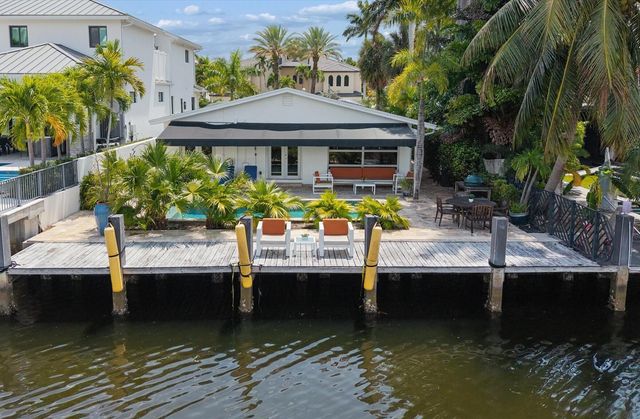 325 Coconut Isle Drive, Fort Lauderdale, FL 33301