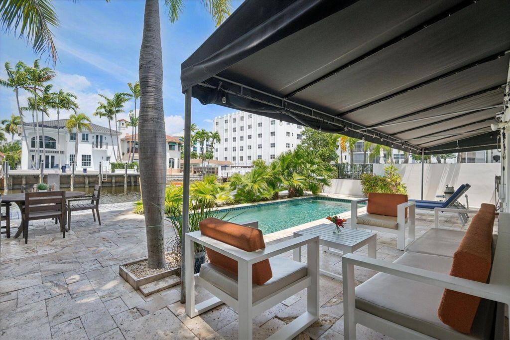 325 Coconut Isle Drive, Fort Lauderdale, FL 33301