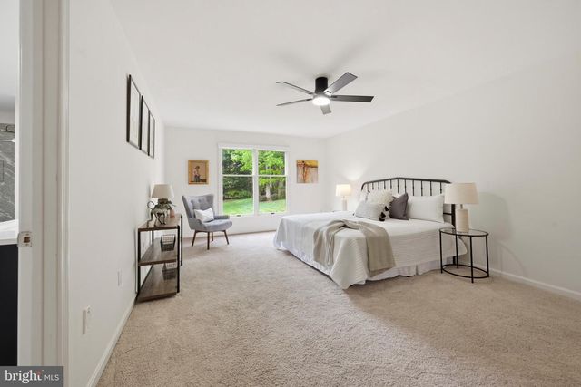 7427 OTTENBROOK TER, Rockville, MD 20855