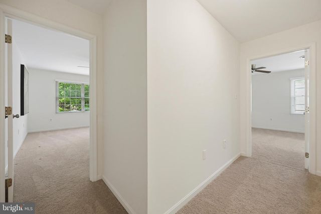 7427 OTTENBROOK TER, Rockville, MD 20855