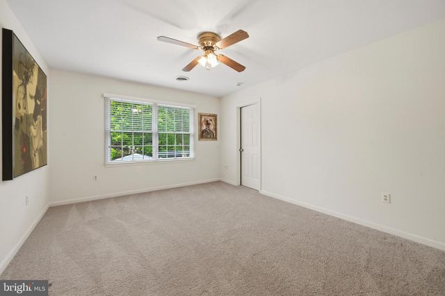 7427 OTTENBROOK TER, Rockville, MD 20855