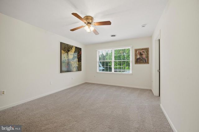 7427 OTTENBROOK TER, Rockville, MD 20855