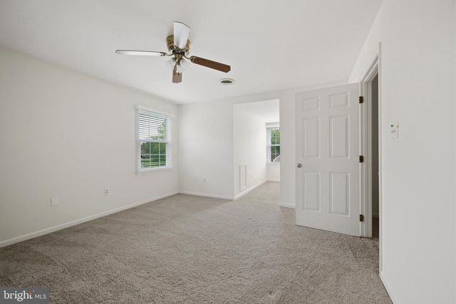 7427 OTTENBROOK TER, Rockville, MD 20855