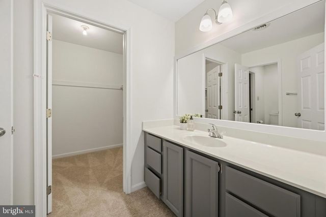 7427 OTTENBROOK TER, Rockville, MD 20855