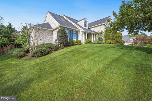 7427 OTTENBROOK TER, Rockville, MD 20855