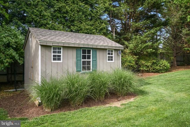 7427 OTTENBROOK TER, Rockville, MD 20855