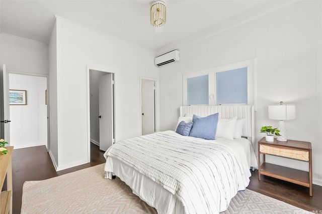 6003 Elelupe Place, Honolulu, HI 96821