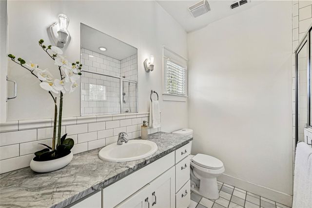 2013 Peoples ST, Austin, TX 78702