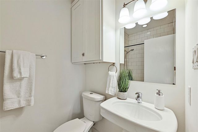 2013 Peoples ST, Austin, TX 78702